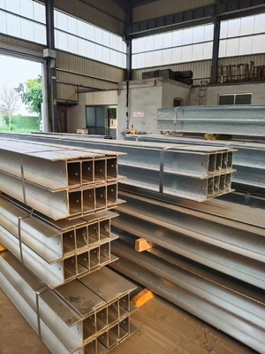 Anti Korosi Galvanis C Bagian Saluran Saluran Baja 900mm-18000mm