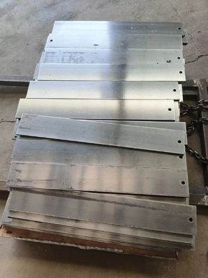 Custom Galvanized Steel Slotted Flat Bar Metal Stamping Die Casting Forging
