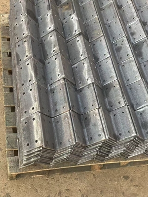 Struktur yang kokoh tahan lama Galvanis Lintel / Baja Sudut 100 * 100 * 8