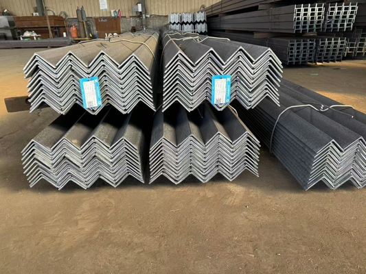 Hot Rolled Galvanized Angle Lintels G300 Grade Untuk Dukungan Konstruksi yang Kuat