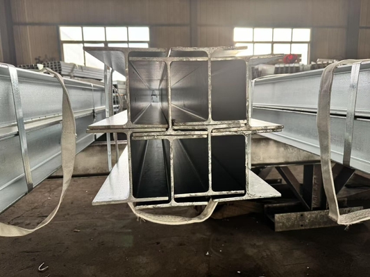 H Balok Baja Struktural Baja Hot Rolled Balok Disesuaikan Untuk Konstruksi Bangunan Dukungan Load Bearing Industrial
