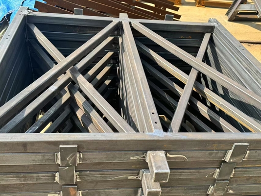 Komponen baja struktural yang dapat disesuaikan Balok baja pra-fabrik Kolom untuk proyek konstruksi komersial perumahan
